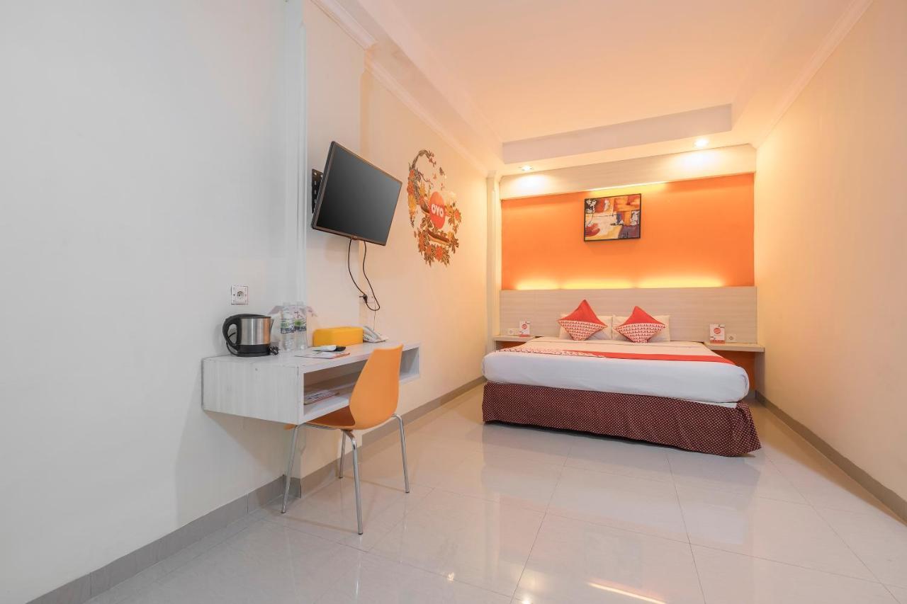 Collection O 91714 Hotel Alden Makassar Eksteriør bilde